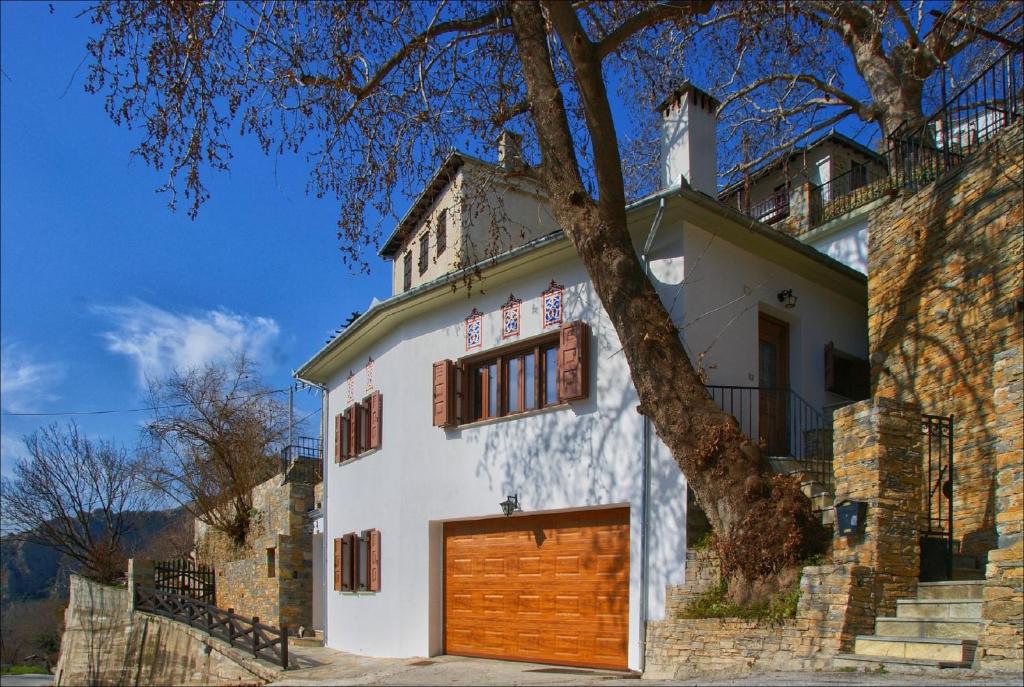 Volos View Residence