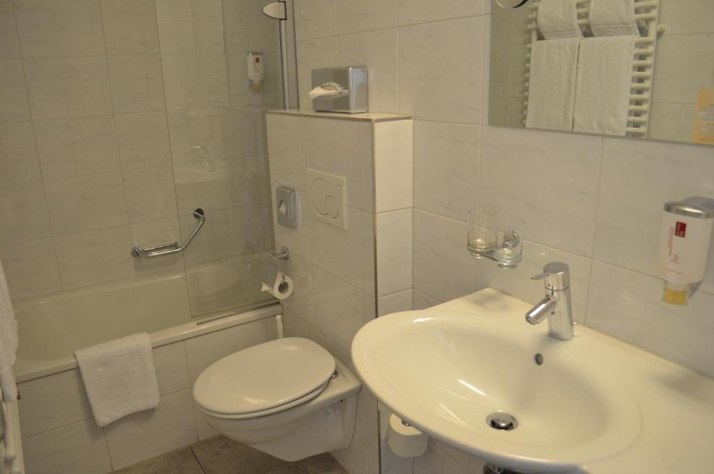 Одноместный (Улучшенный одноместный номер), Hotel Post