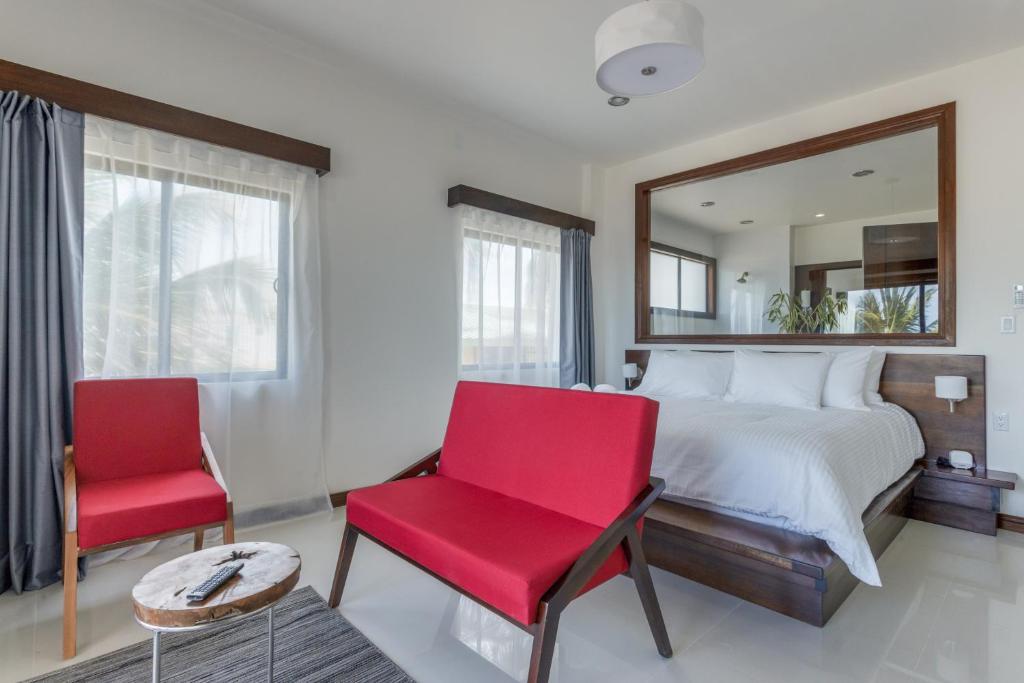 The Ellysian Boutique Hotel - Tap to explore photos