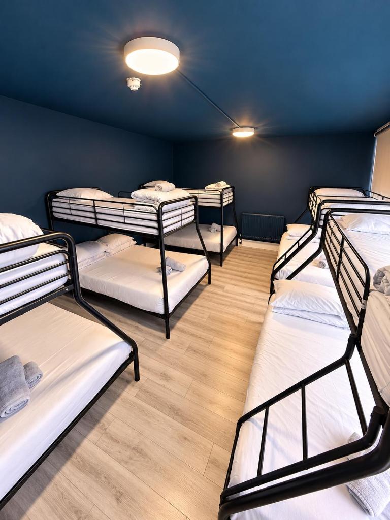 Penthouse Apartment, Sleeps 21 with terrace