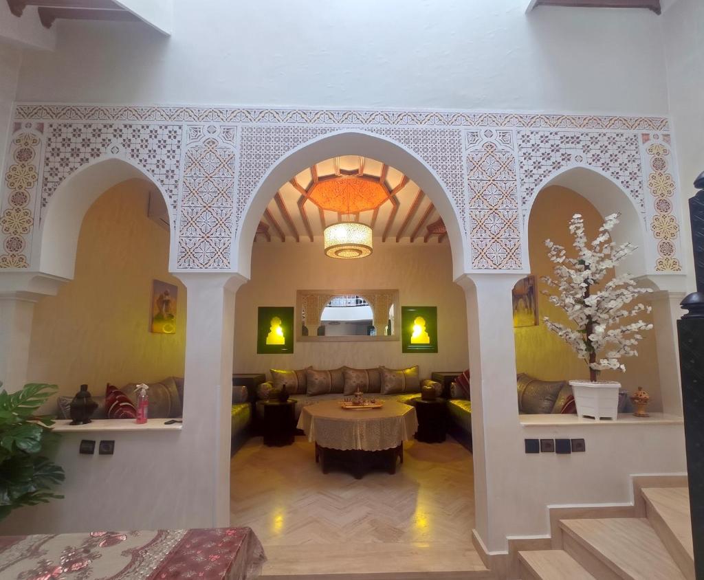 Riad Miralezia
