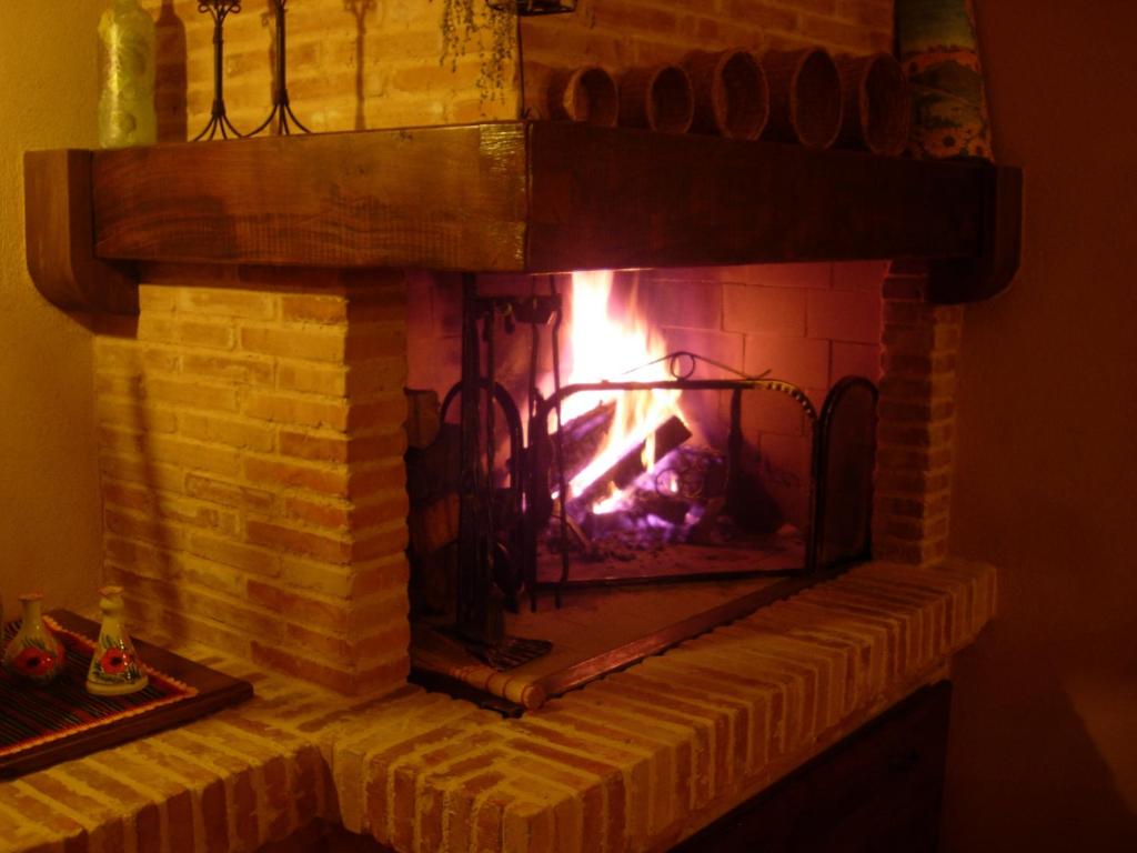Angelucci Agriturismo con Camere e Agri Camping - Tap to explore photos