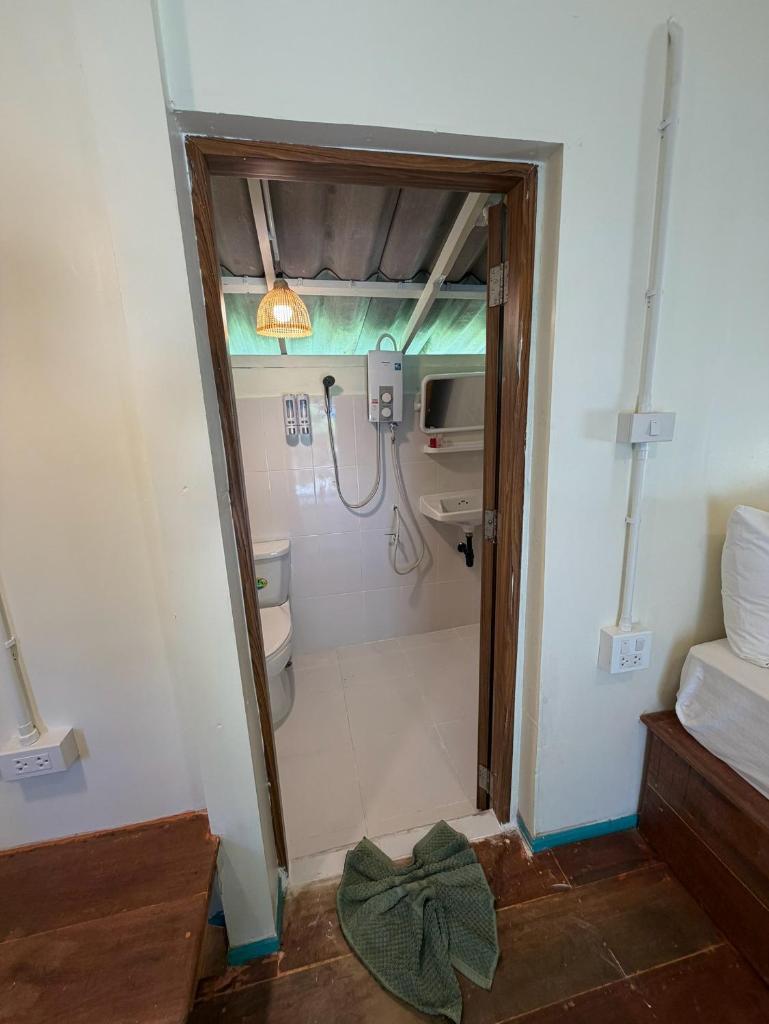 The Mermaid House Room Type - One-Bedroom Bungalow