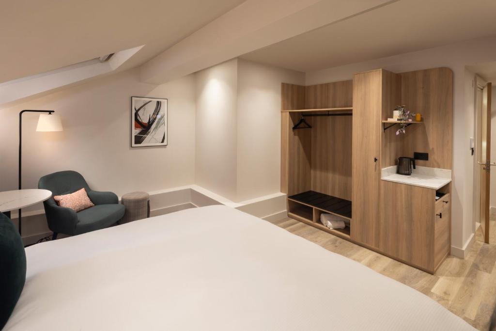 voco Corby Kettering by IHG Room Type - Standard Room
