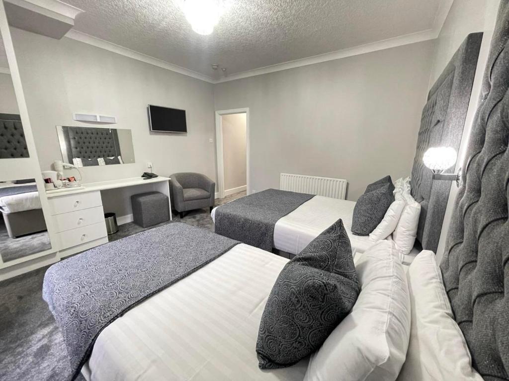 Park House Hotel Room Type - Family Room