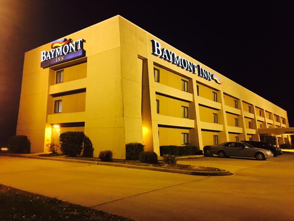 Baymont by Wyndham Paducah image