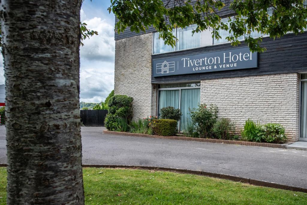 Best Western Tiverton Hotel - Tap to explore photos