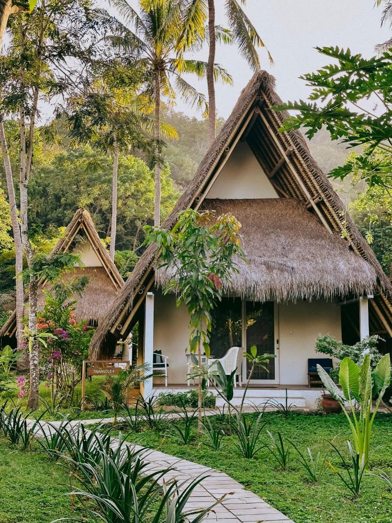 Vayam Boutique Resort Room Type - Flash Deal Triangle Bungalow with with Free Return Boat from Kores Harbor to Gili Asahan Vayam Boutique Resort Room Type - Flash Deal Triangle Bungalow with with Free Return Boat from Kores Harbor to Gili Asahan