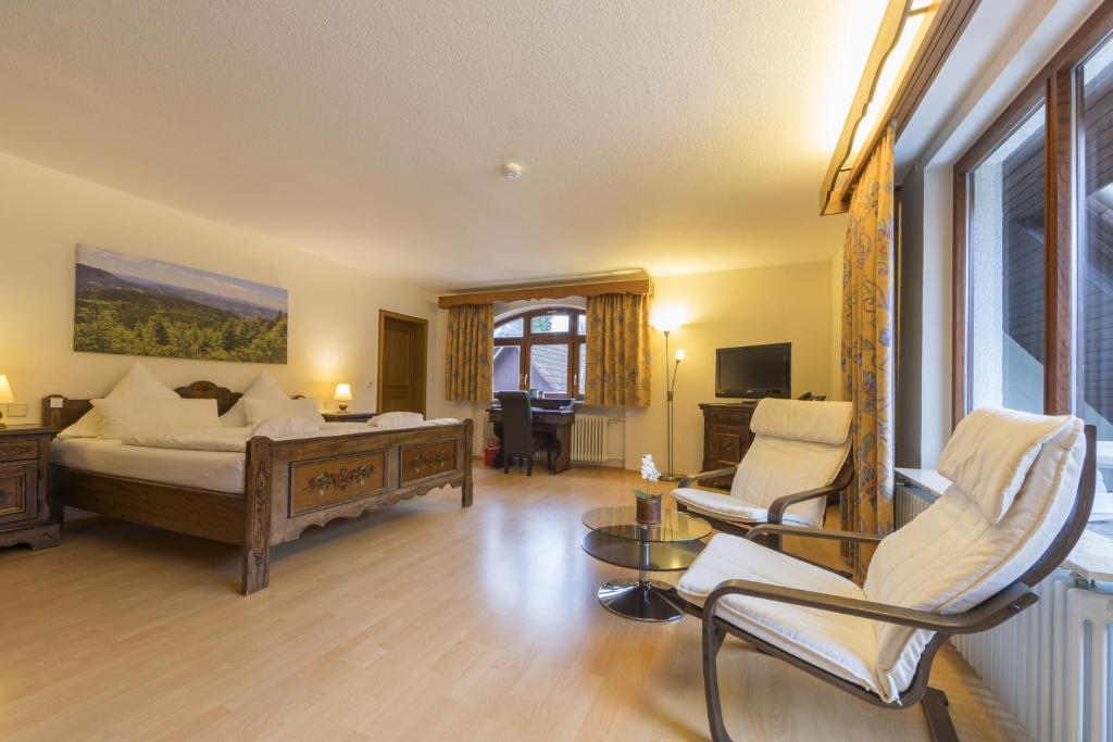 Двухместный (Улучшенный двухместный номер с 1 кроватью), RelaxHotel Tannenhof