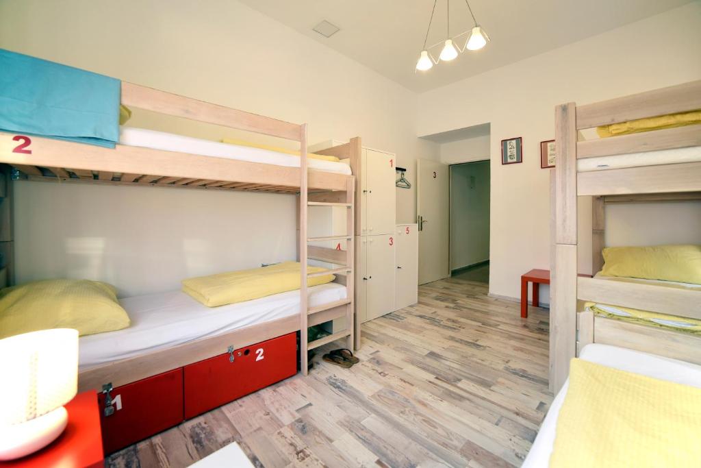 Номер (Кровать в общем номере для женщин с 4 кроватями), Hostel Temza