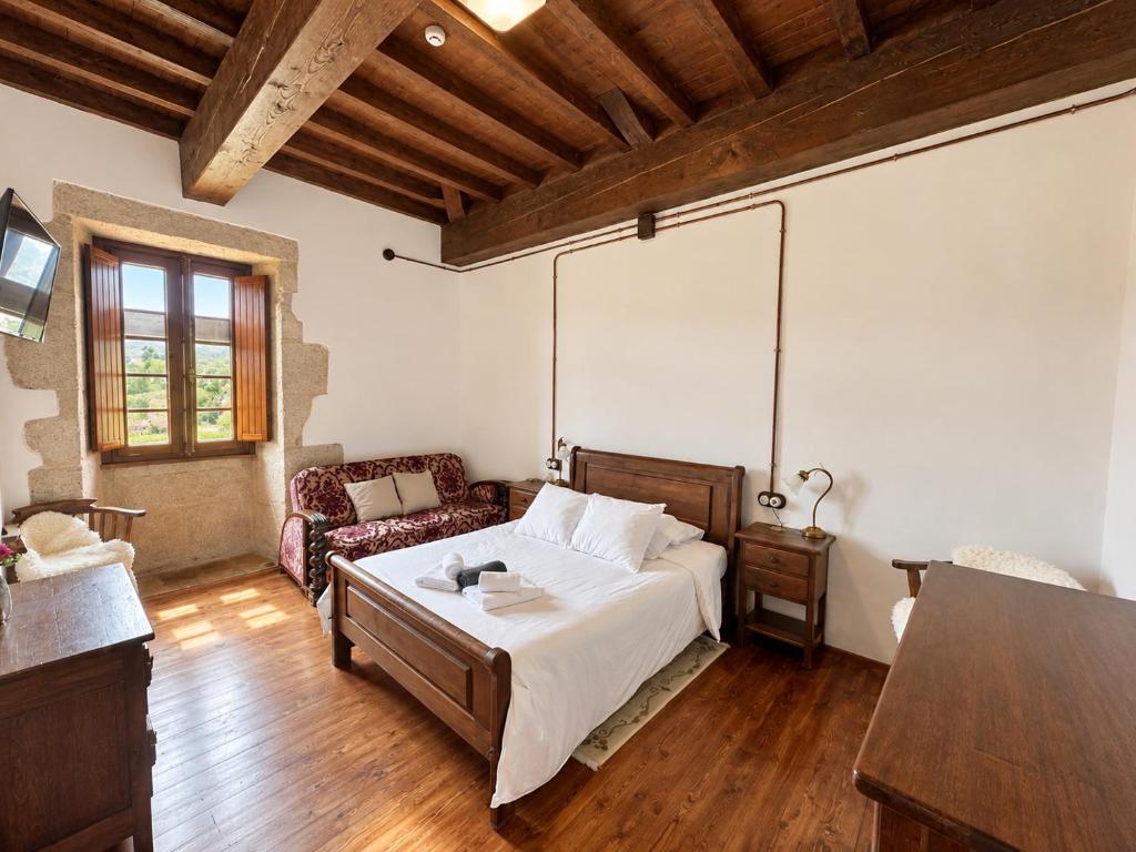 Monasterio de Moraime Room Type - Deluxe Suite with Spa Bath