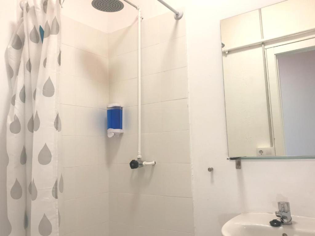 Arc House Plaza Room Type - Twin Room with Bathroom