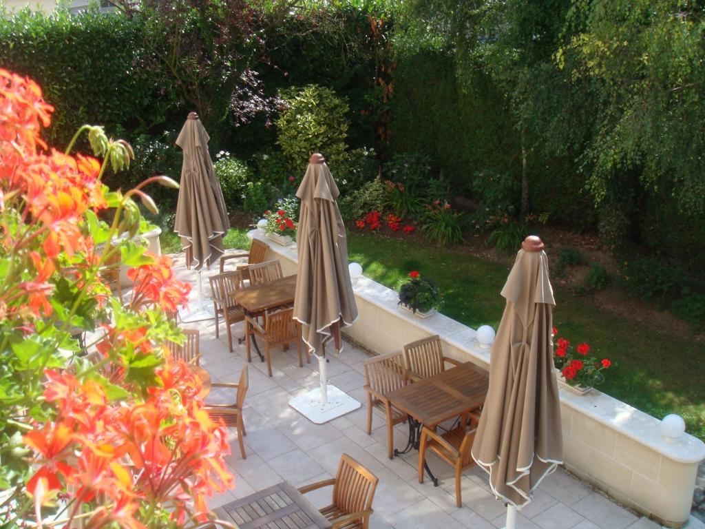 Logis Hôtel-Restaurant Les Airelles photo 4