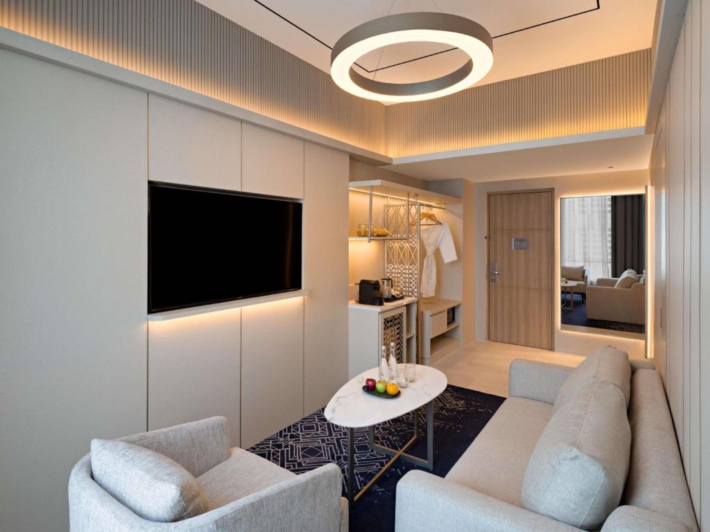 All Seasons Jakarta Thamrin Room Type - Suite with City View