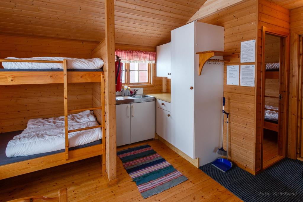 BaseCamp NorthCape - by Hytte Camp photo 3