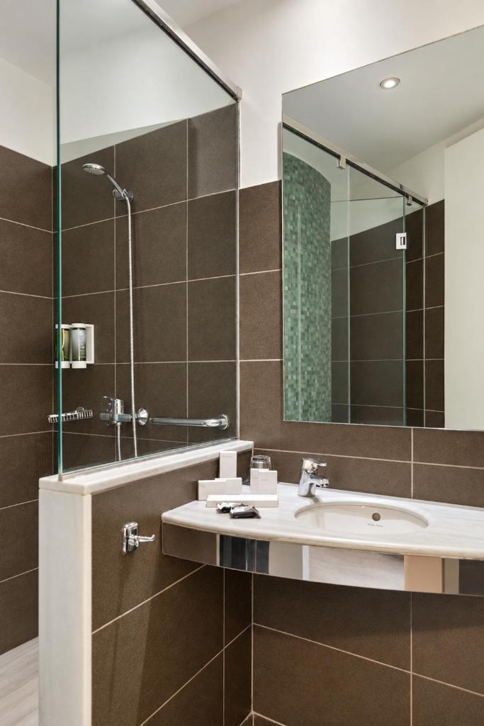Lato Annex Boutique Rooms Room Type - City View Room