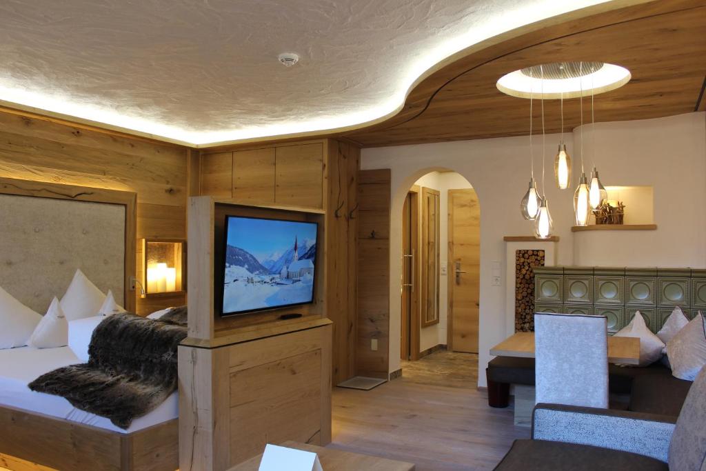 Двухместный (Улучшенный двухместный номер с 1 кроватью), Naturparkhotel Ober-Lechtalerhof