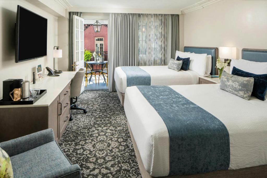 Four Points By Sheraton French Quarter Room Type - Room, 2 Double Beds, Balcony (Bourbon Street View)