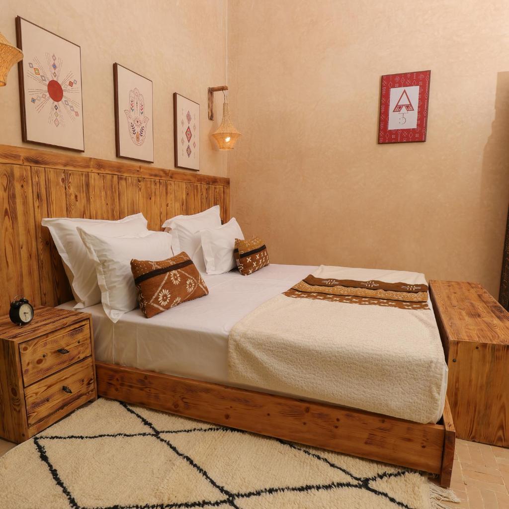 Fez Valley Luxury Camp - Tap to explore photos