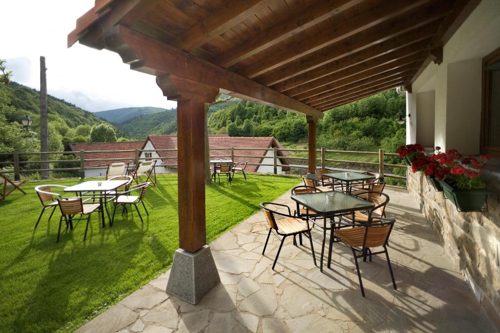 Hotel Rural Besaro - Selva de Irati photo 2