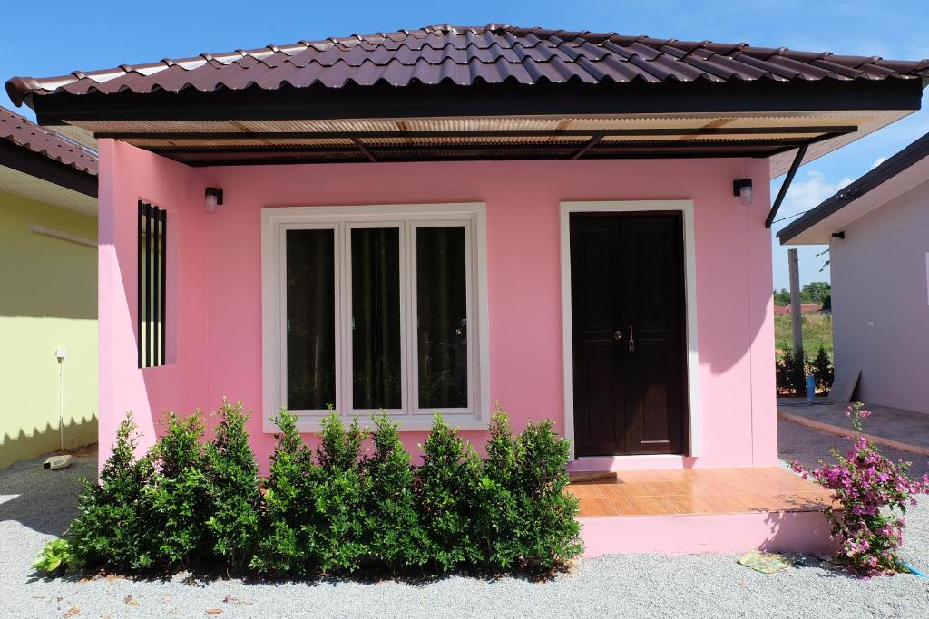 Maikhao Beach Guest House photo 4