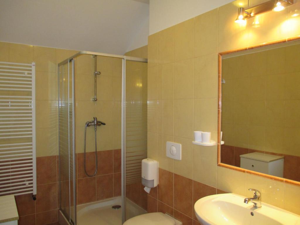 Klinika Młodości Medical SPA Room Type - Standard Triple Room
