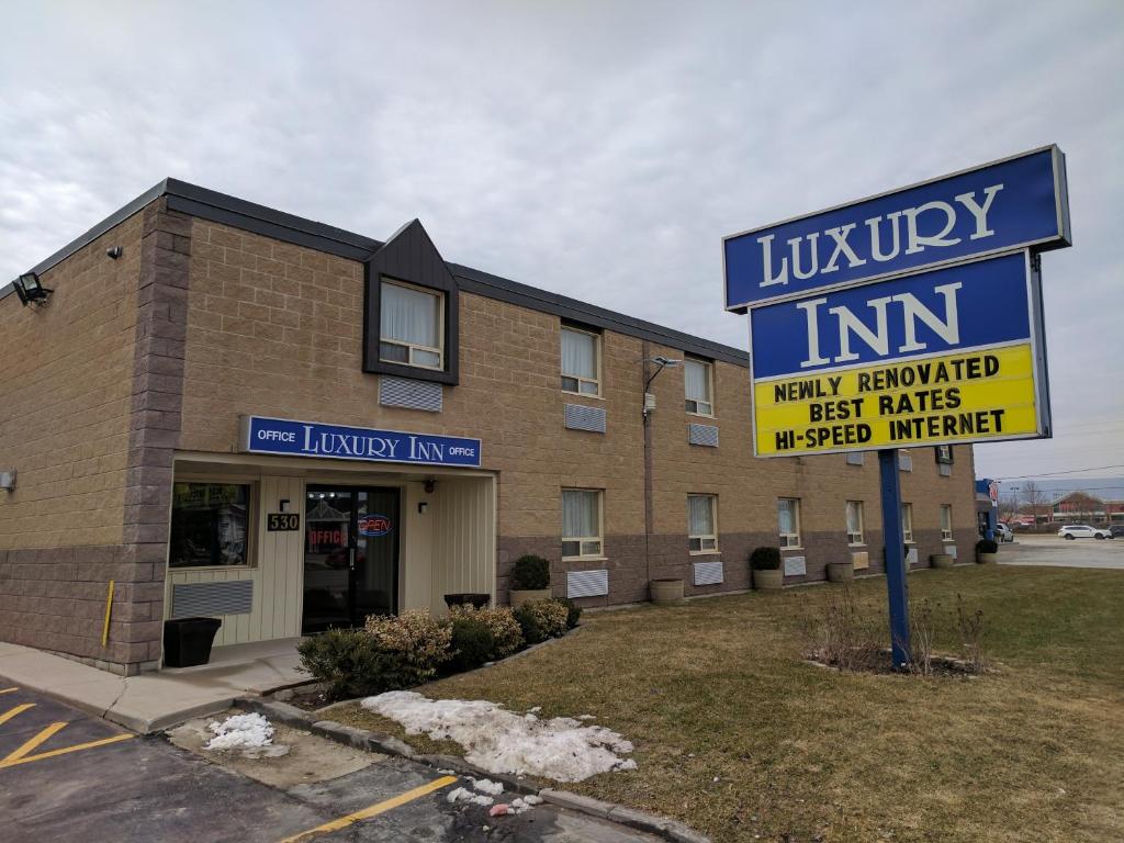 Luxury Inn photo 2