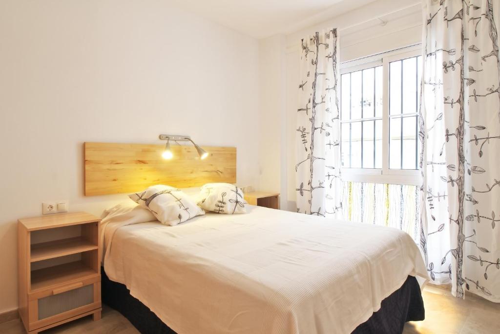 Comfortable Apartment in Malaga, 85 m2, Air Conditioning