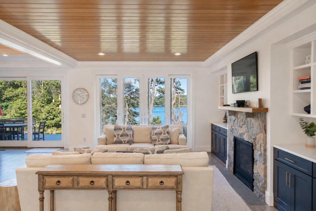 Luxury Waterfront Home w Heated Pool and Hot Tub - Tap to explore photos