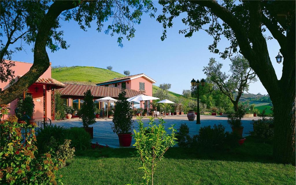 Country Hotel & Resort I Calanchi photo 1