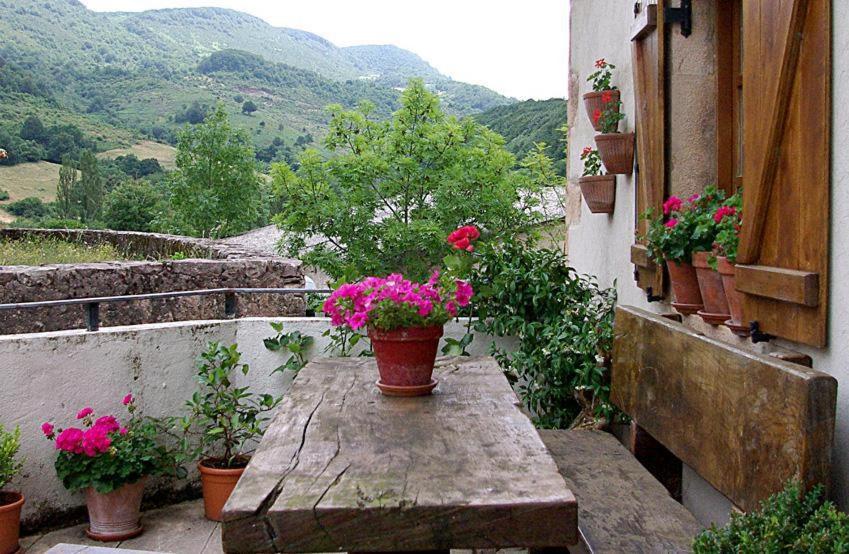 Casa Rural Parriola