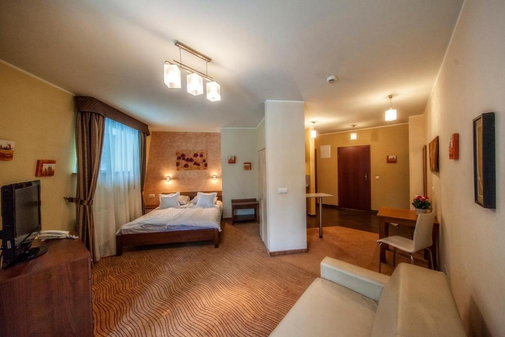 Студио (Номер-студио), Hotel Murowanica