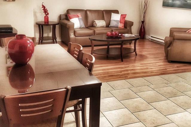 1-Bedroom Apartment Sweet #7 by Amazing Property Rentals photo 3