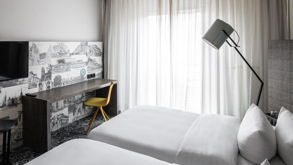 Pentahotel Braunschweig Room Type - Standard Twin Room with Two Twin Beds
