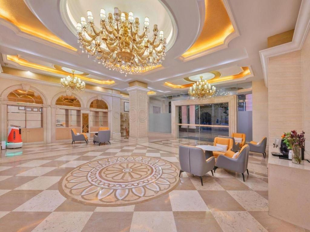 Vienna Hotel Shenzhen International Exhibition Center Fuhai Qiaotou