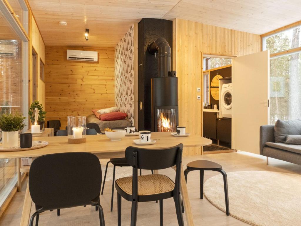 Holiday Home Solokoto by Interhome - Tap to explore photos