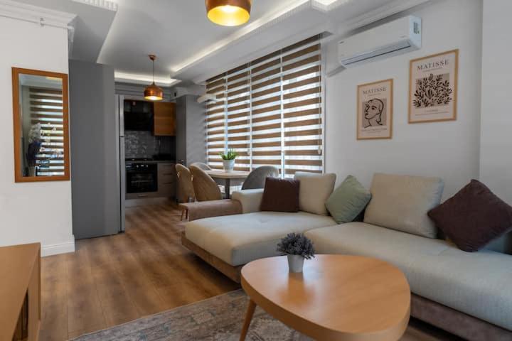 Chic and Modern Flats in Firuzğa, Beyoğlu Room Type - Two-Bedroom Apartment