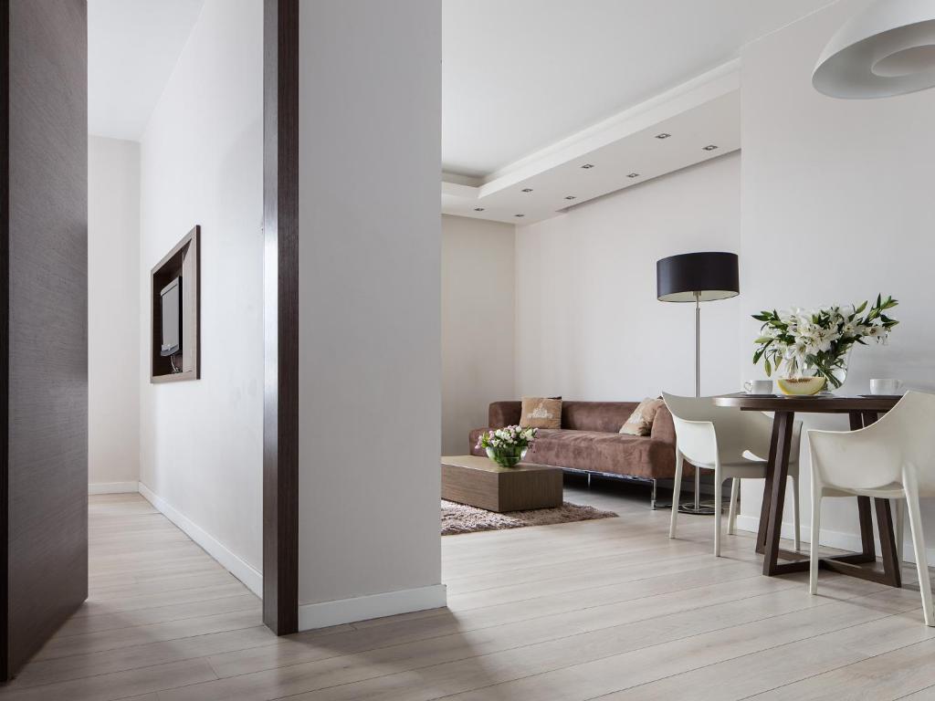 Апартаменты (Апартаменты с 1 спальней (для 4 взрослых)), Chopin Apartments - Platinum Towers