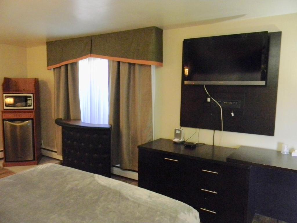 American Plaza Motel photo 3