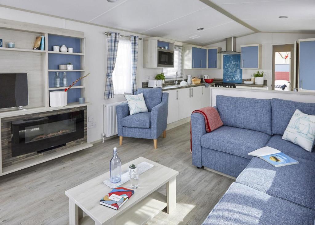 Shorefield Country Park Room Type - Mobile Home 4