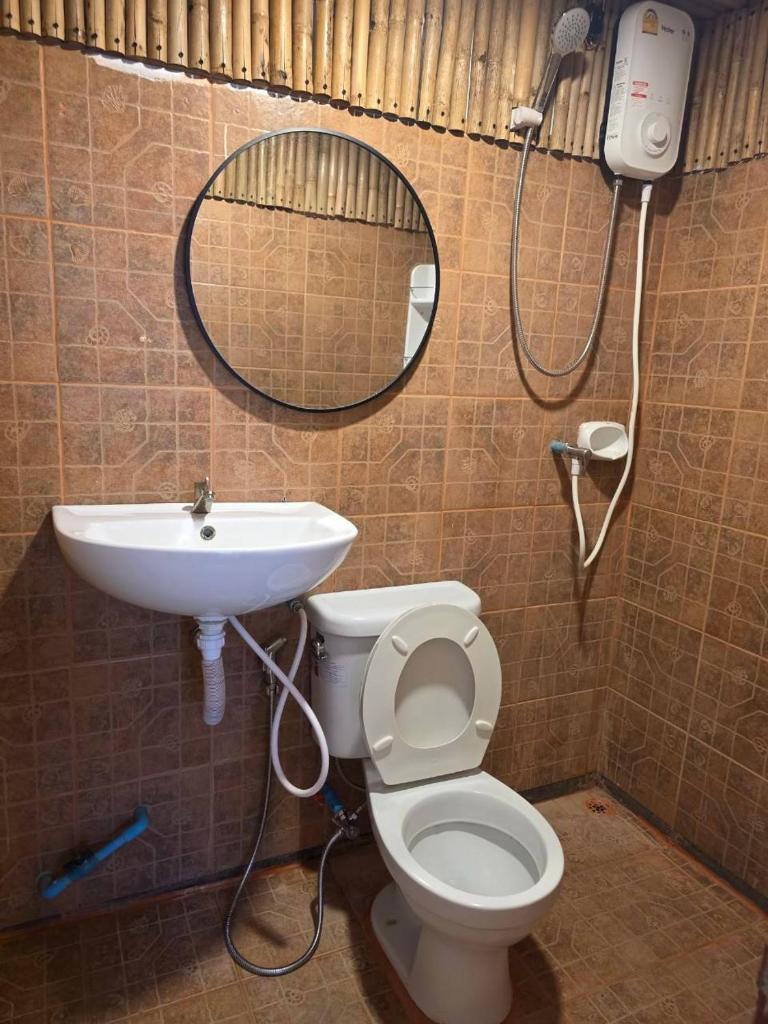 Notting Hill Gusethouse Room Type - Budget Double Room