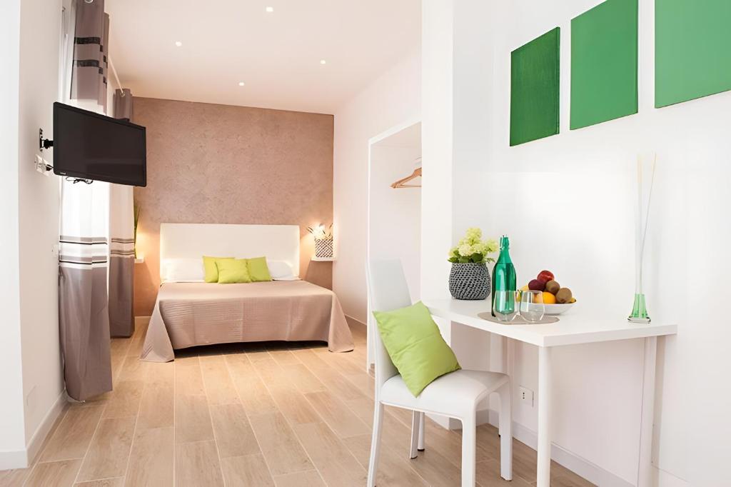 Domus Casaletto Room Type - Superior One-Bedroom Apartment with Balcony