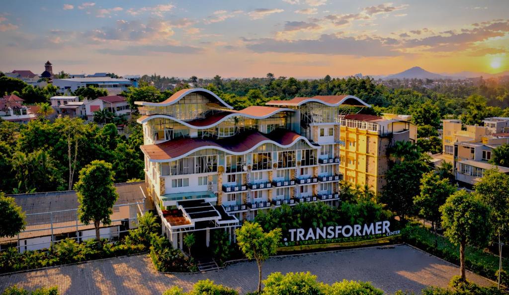 Transformer Center Hotel