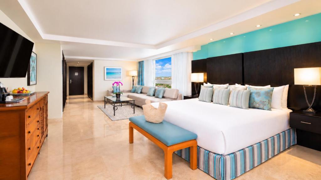 The Sens Cancun by Oasis - All Inclusive - Tap to explore photos