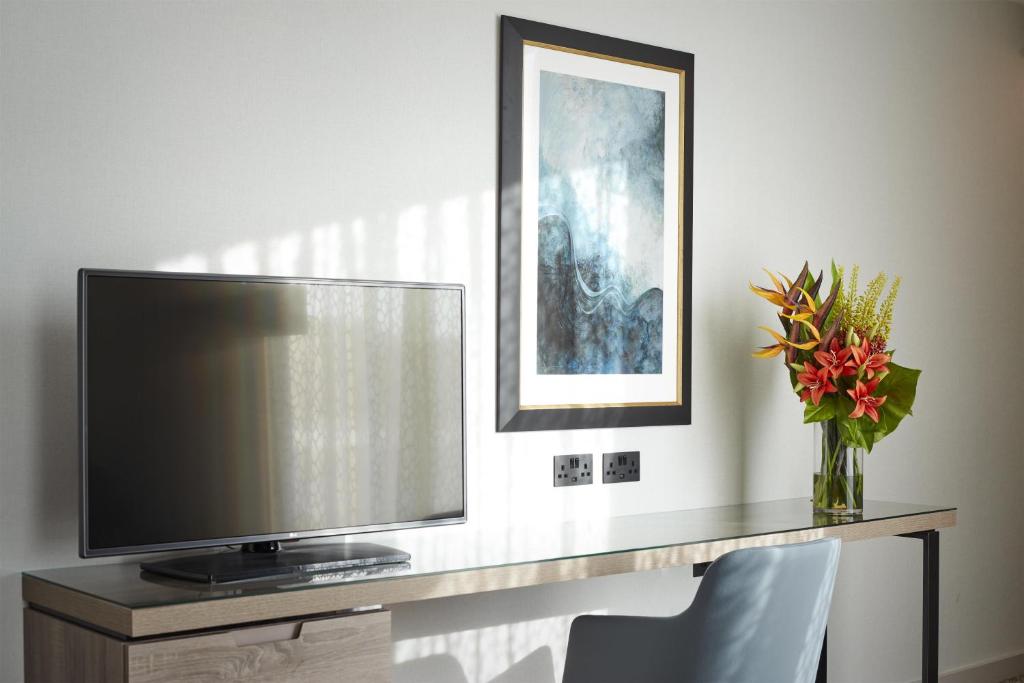 Doubletree by Hilton Hull United Kingdom Room Type - King Room - Mobility Accessible 