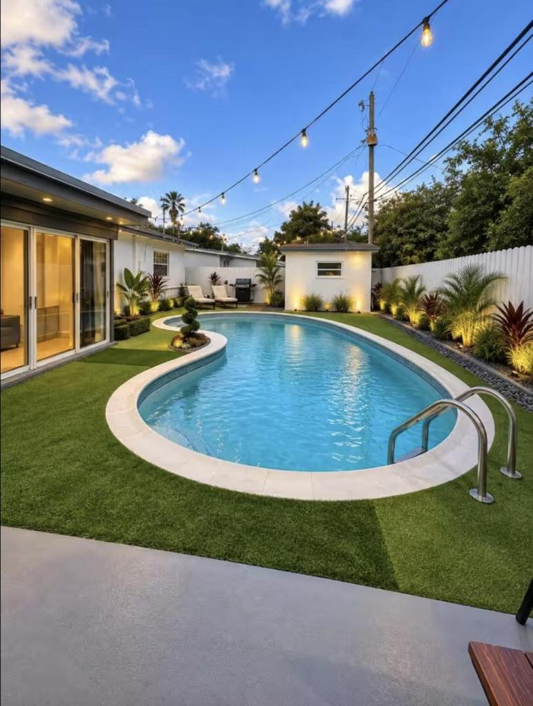 Luxury Pool Villa // 5BD 4BA