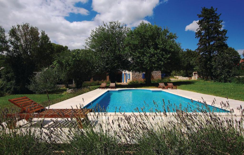 Villa Dusan 1212 photo 1