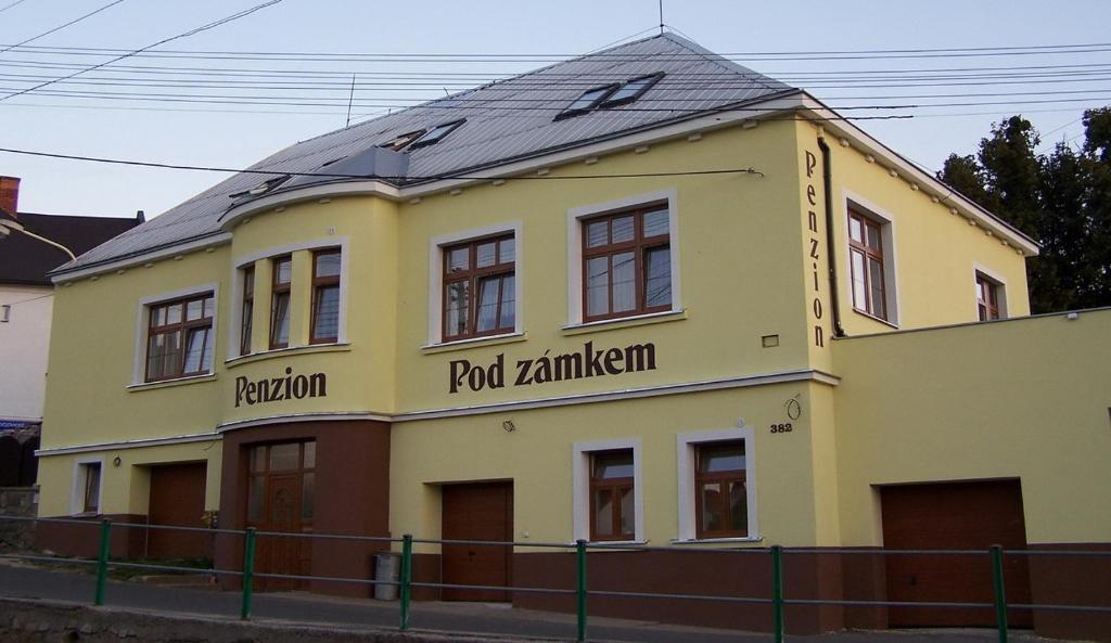 Penzion Pod Zámkem photo 2