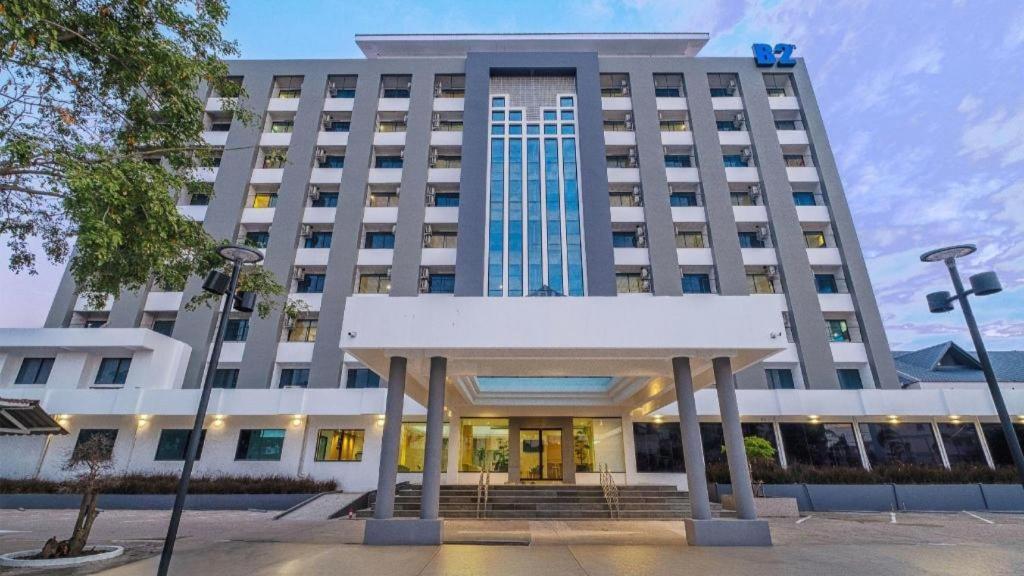 B2 Suphan Buri Premier Hotel, Muang Suphanburi