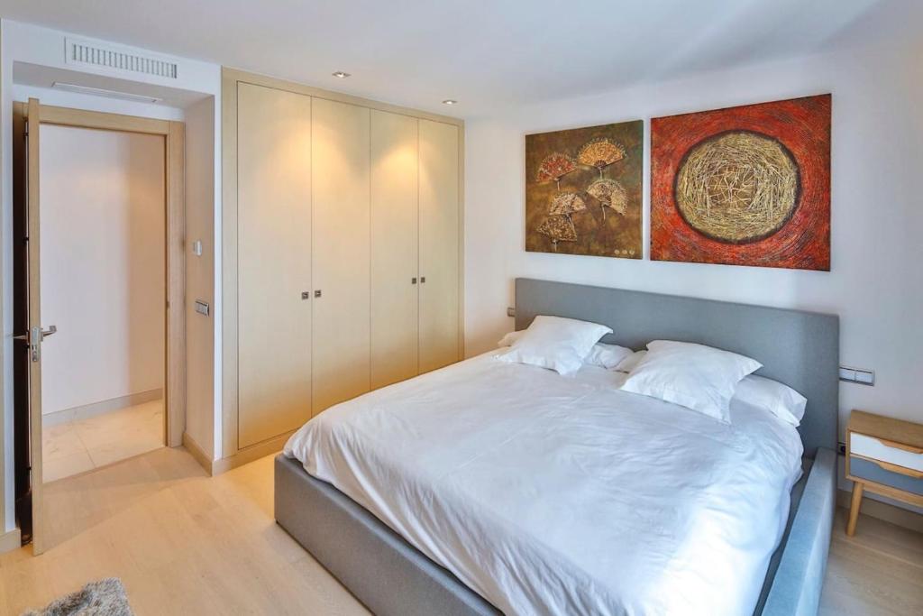 306 -Luxury Selection- Puerto Banus Marbella Front Line Penthouse
